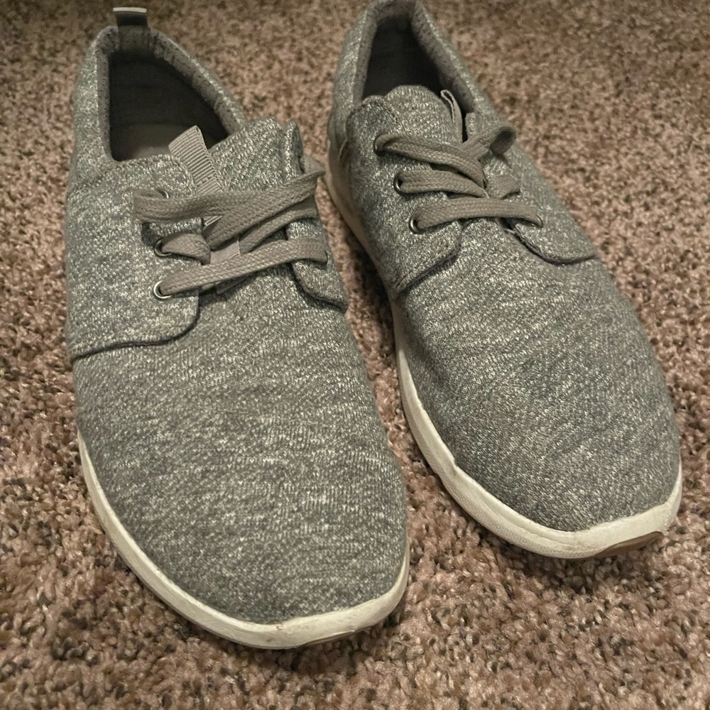 TOMS Sneaker